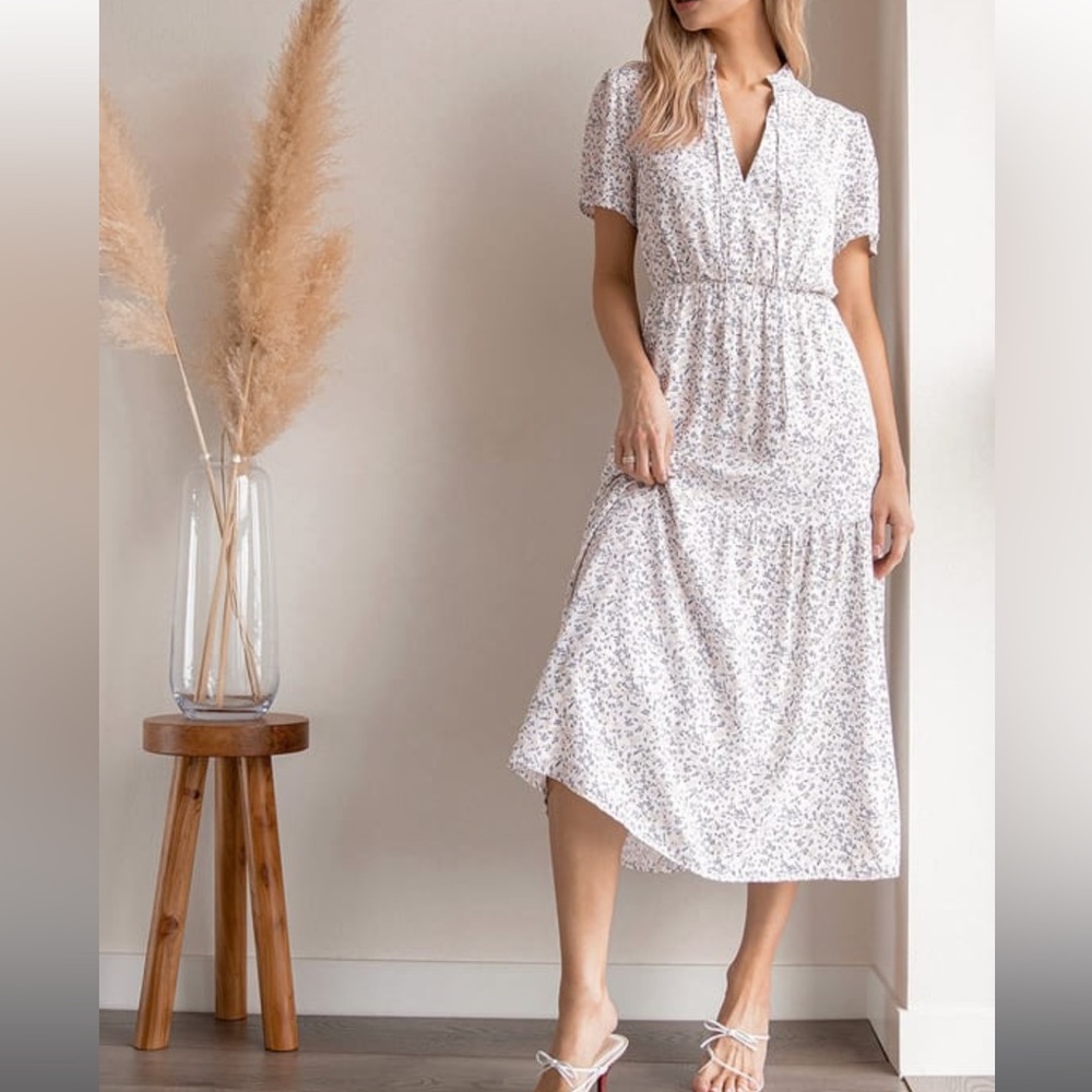 NWT Lulus Flourish With Me White Floral Print Tiered Midi Dress Size L